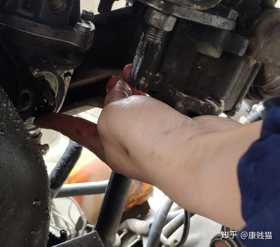 节温器更换+水箱清洗两件套